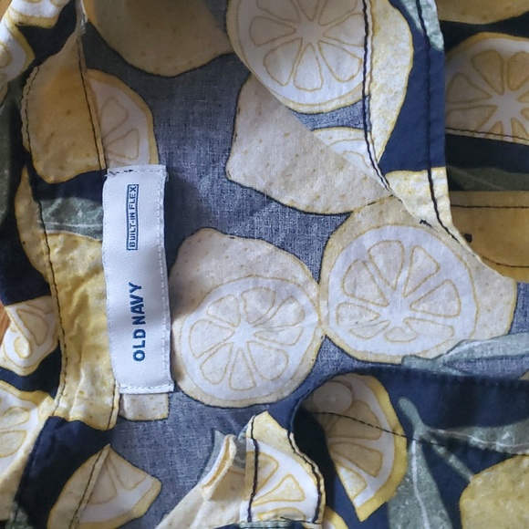 Old Navy Built-In-Flex boys short sleeve lemons button up shirt, size 10-12 - Picture 2 of 4